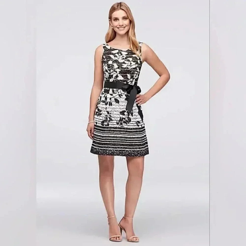 Signature By Robbie Bee Woman’s white black casual Dress Size 16